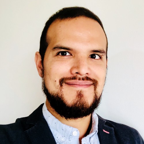 Luis Salas, Founder of Una
